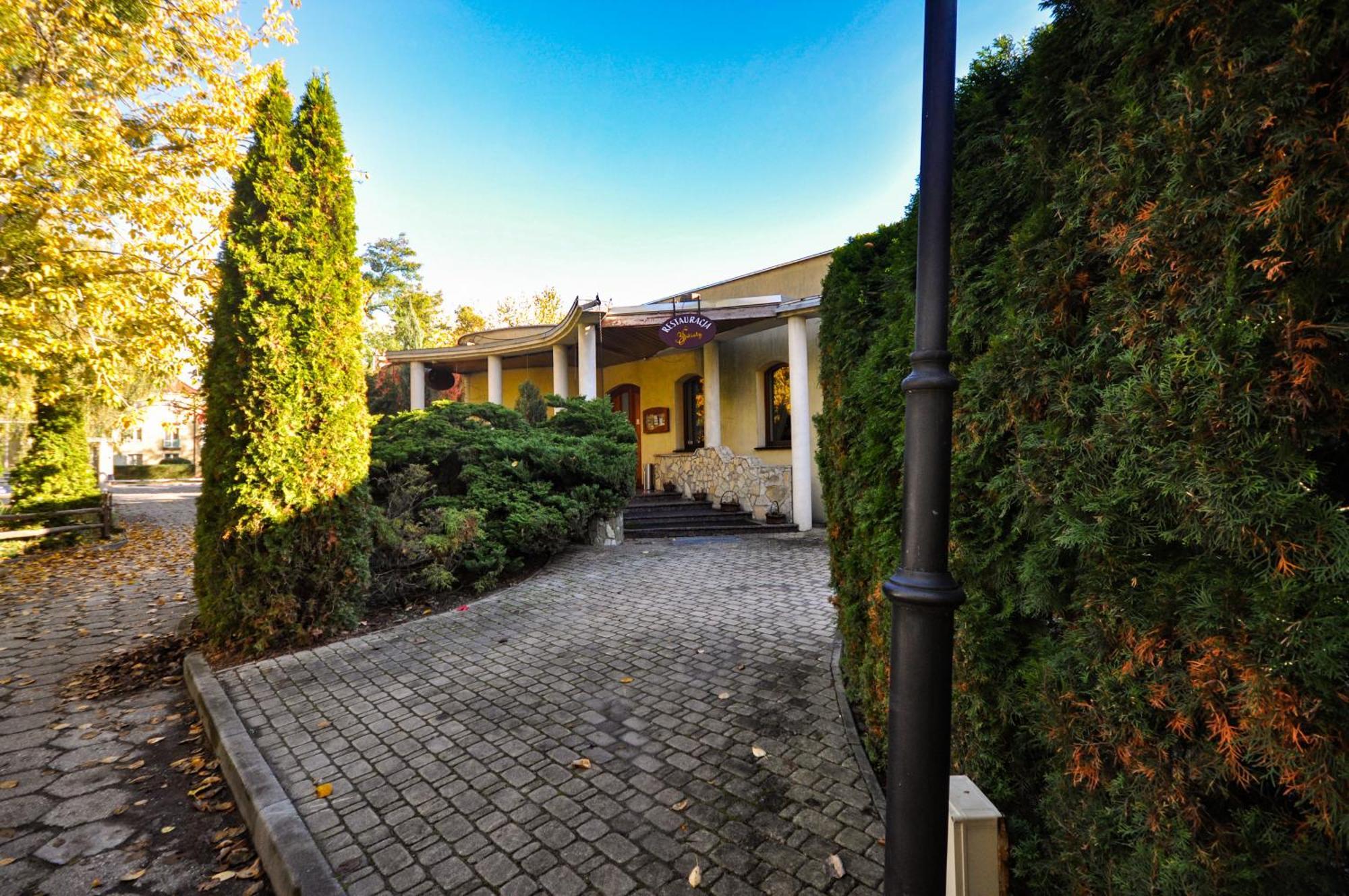 Hotel Trzy Swiaty Spa & Wellness Rajska Wyspa Gliwice Exterior photo